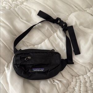 Patagonia Classic Black Belt Bag